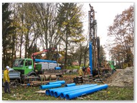 Herstellung eines Vertikalbohrbrunnens im Lufthebeverfahren